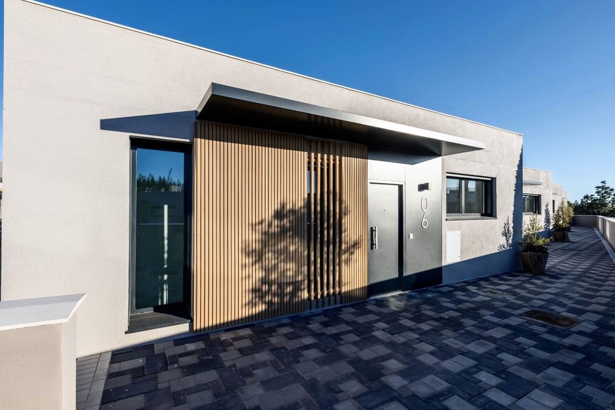 3 quarto Casa em Banda para venda em La Cala de Mijas com piscina garagem - 776 000 € (Ref: 9434610)