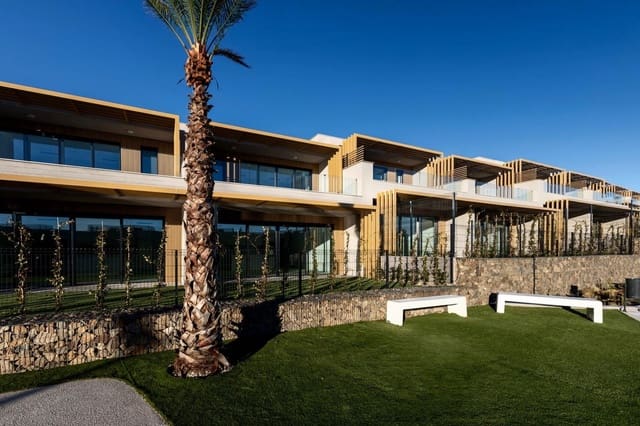 3 quarto Casa em Banda para venda em La Cala de Mijas, Mijas com piscina garagem - 776 000 € (Ref: 9434610)