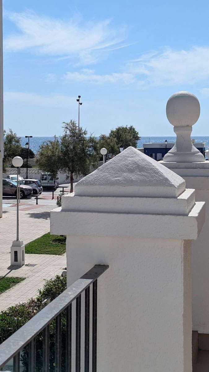 4 bedroom Townhouse for sale in Fuengirola with pool - € 675,000 (Ref: 9434614)