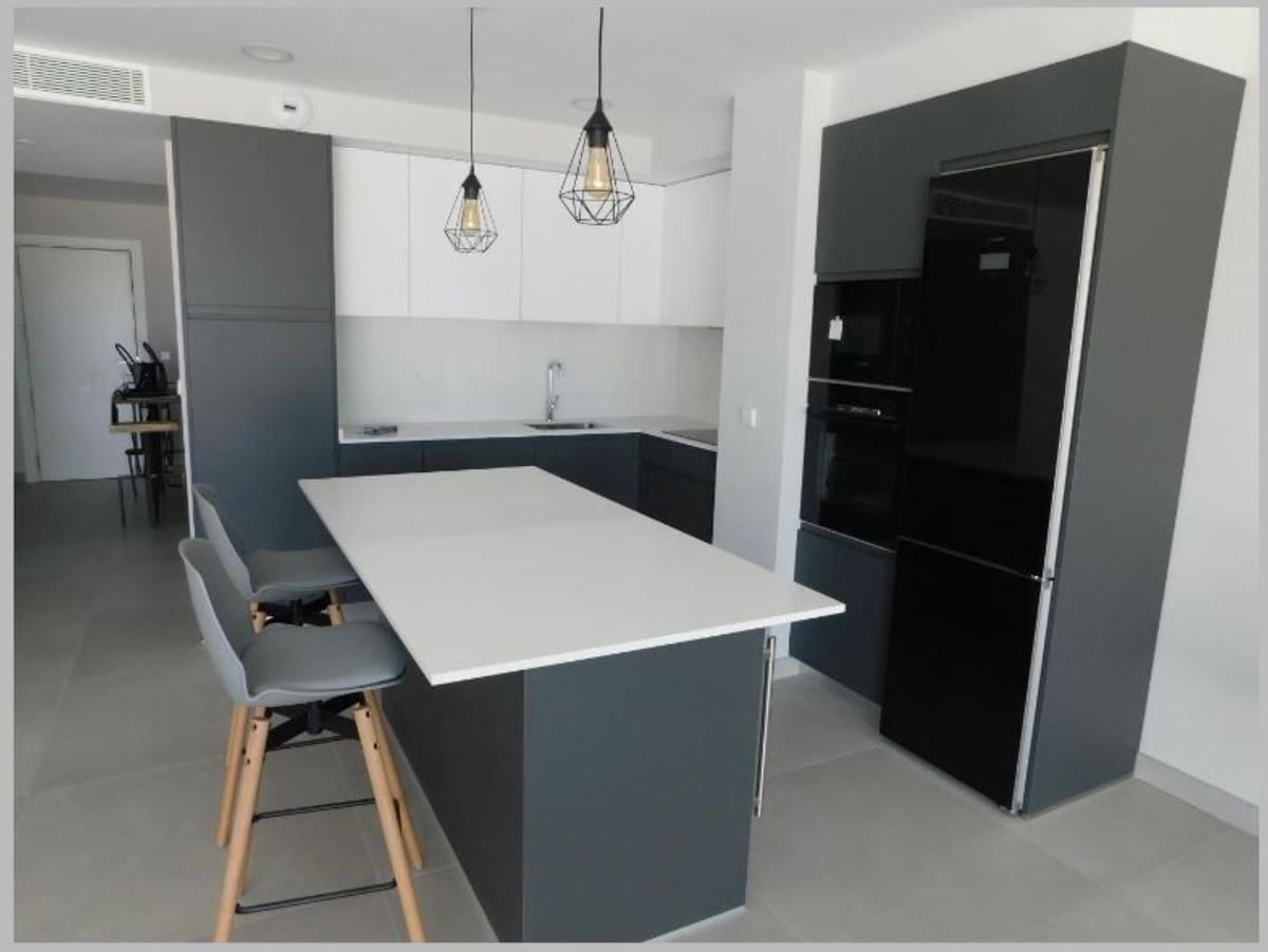 3 Zimmer Penthouse zu verkaufen in Fuengirola mit Pool Garage - 765.000 € (Ref: 9434626)