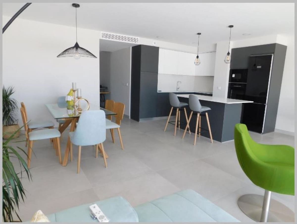3 Zimmer Penthouse zu verkaufen in Fuengirola mit Pool Garage - 765.000 € (Ref: 9434626)