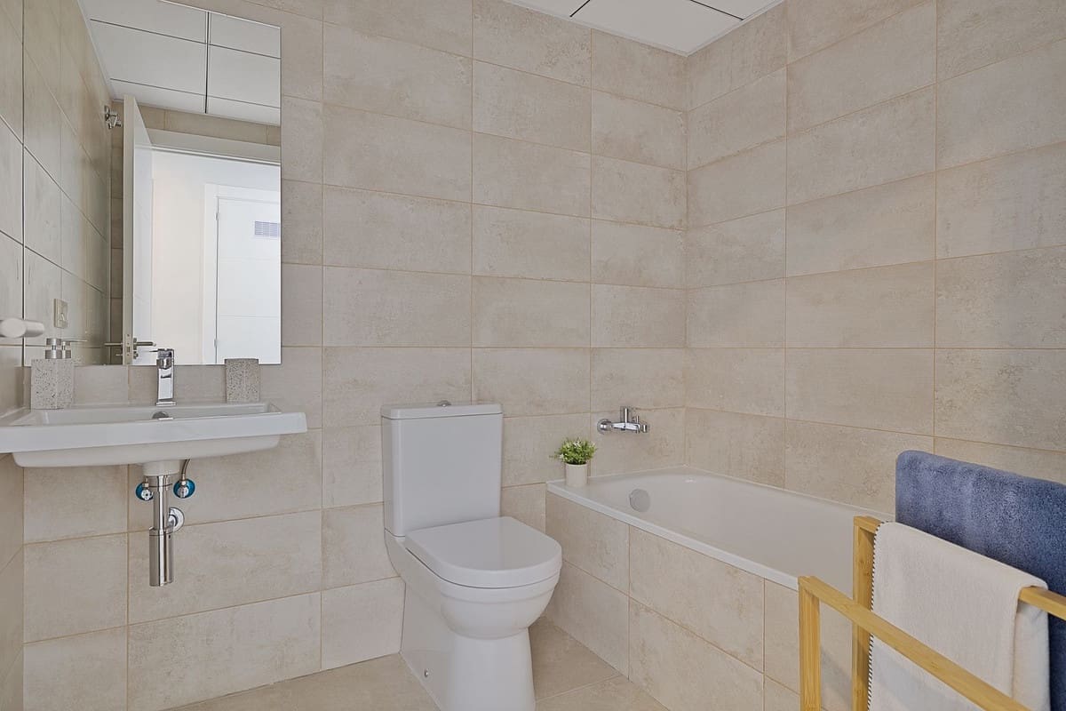 4 bedroom Penthouse for sale in Mijas Costa with pool garage - € 773,200 (Ref: 9434627)