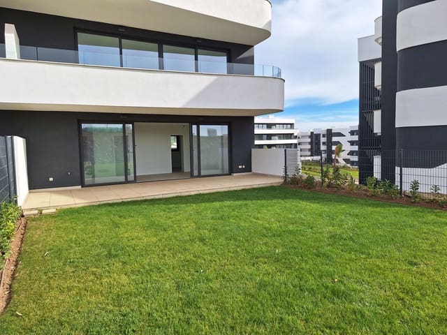 2 bedroom Apartment for sale in Fuengirola with pool garage - € 499,000 (Ref: 9434632)