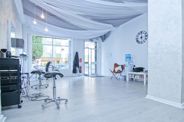 Local Commercial à vendre à Fuengirola - 135 000 € (Ref: 9434639)