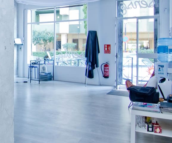 Local Commercial à vendre à Fuengirola - 135 000 € (Ref: 9434639)