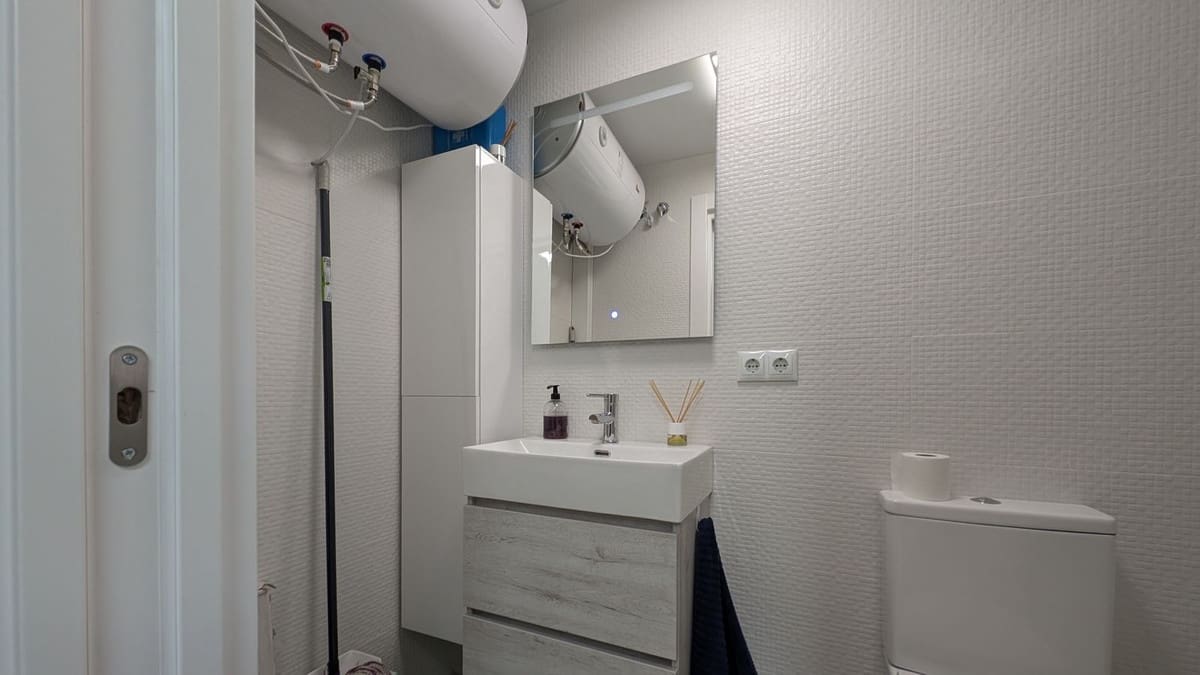 Oficina en Fuengirola en venta - 127.300 € (Ref: 9449559)