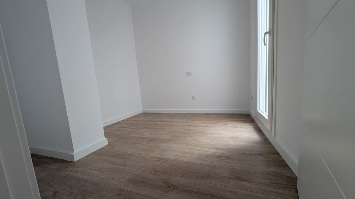 2 bedroom Apartment for sale in Las Lagunas de Mijas with garage - € 215,000 (Ref: 9462879)