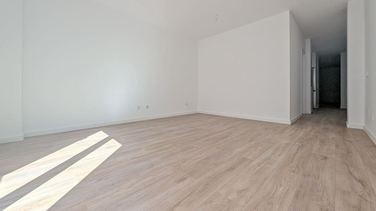 2 bedroom Apartment for sale in Las Lagunas de Mijas with garage - € 215,000 (Ref: 9462879)