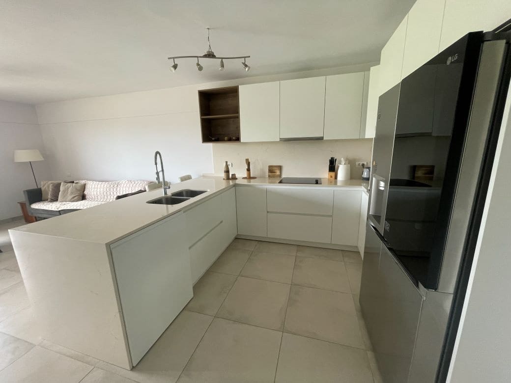 1 slaapkamer Appartement te koop in San Miguel de Abona met zwembad - € 249.500 (Ref: 10014622)