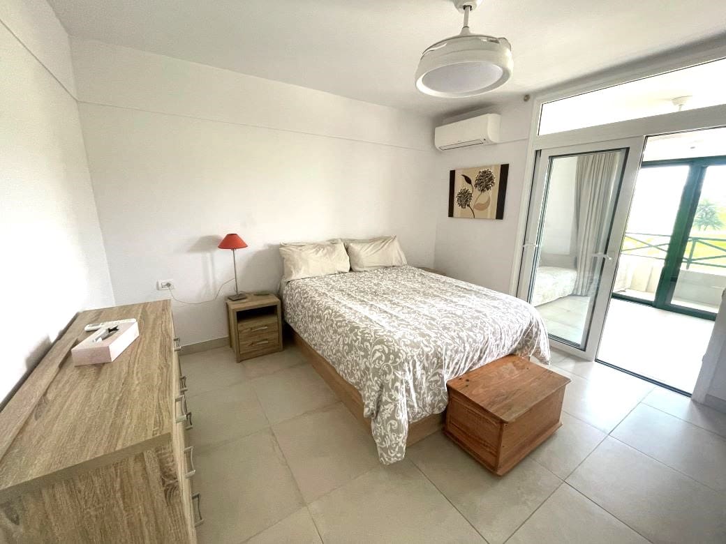 1 slaapkamer Appartement te koop in San Miguel de Abona met zwembad - € 249.500 (Ref: 10014622)