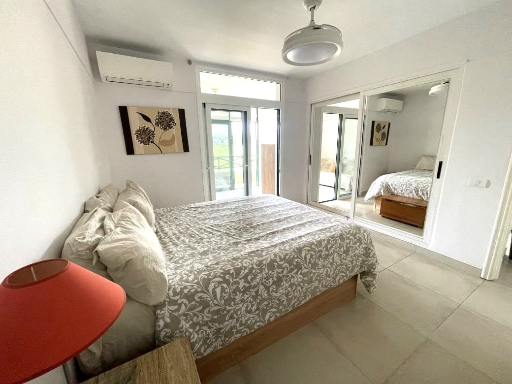 1 slaapkamer Appartement te koop in San Miguel de Abona met zwembad - € 249.500 (Ref: 10014622)