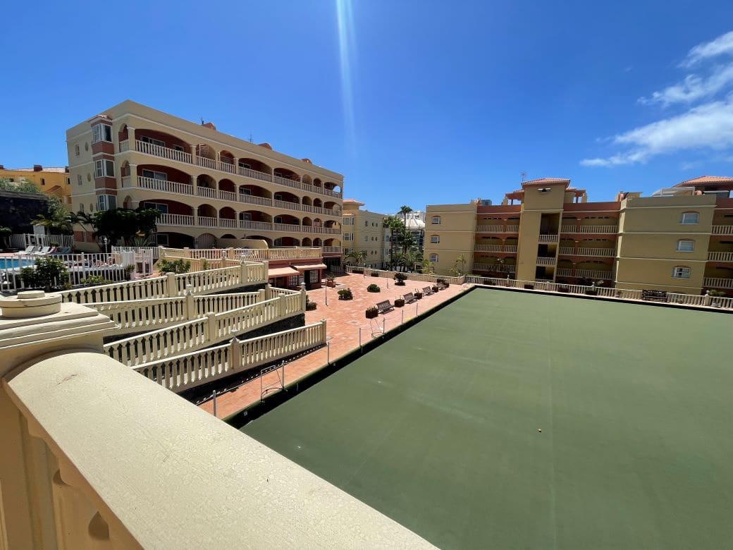 2 bedroom Apartment for sale in San Miguel de Abona with pool garage - € 350,000 (Ref: 10060567)