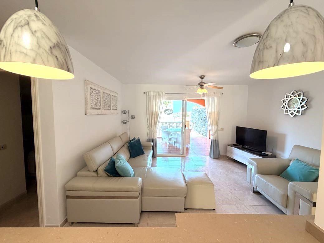 2 bedroom Apartment for sale in San Miguel de Abona with pool garage - € 350,000 (Ref: 10060567)
