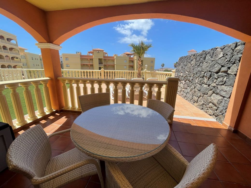 2 bedroom Apartment for sale in San Miguel de Abona with pool garage - € 350,000 (Ref: 10060567)