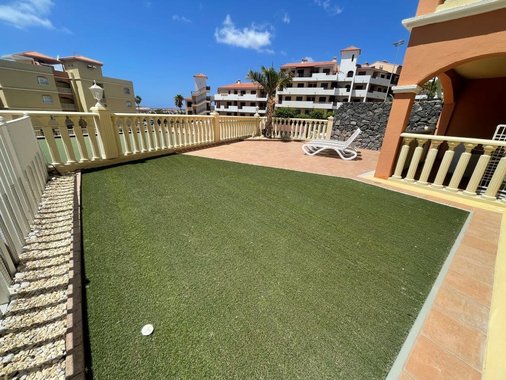 2 bedroom Apartment for sale in San Miguel de Abona with pool garage - € 350,000 (Ref: 10060567)