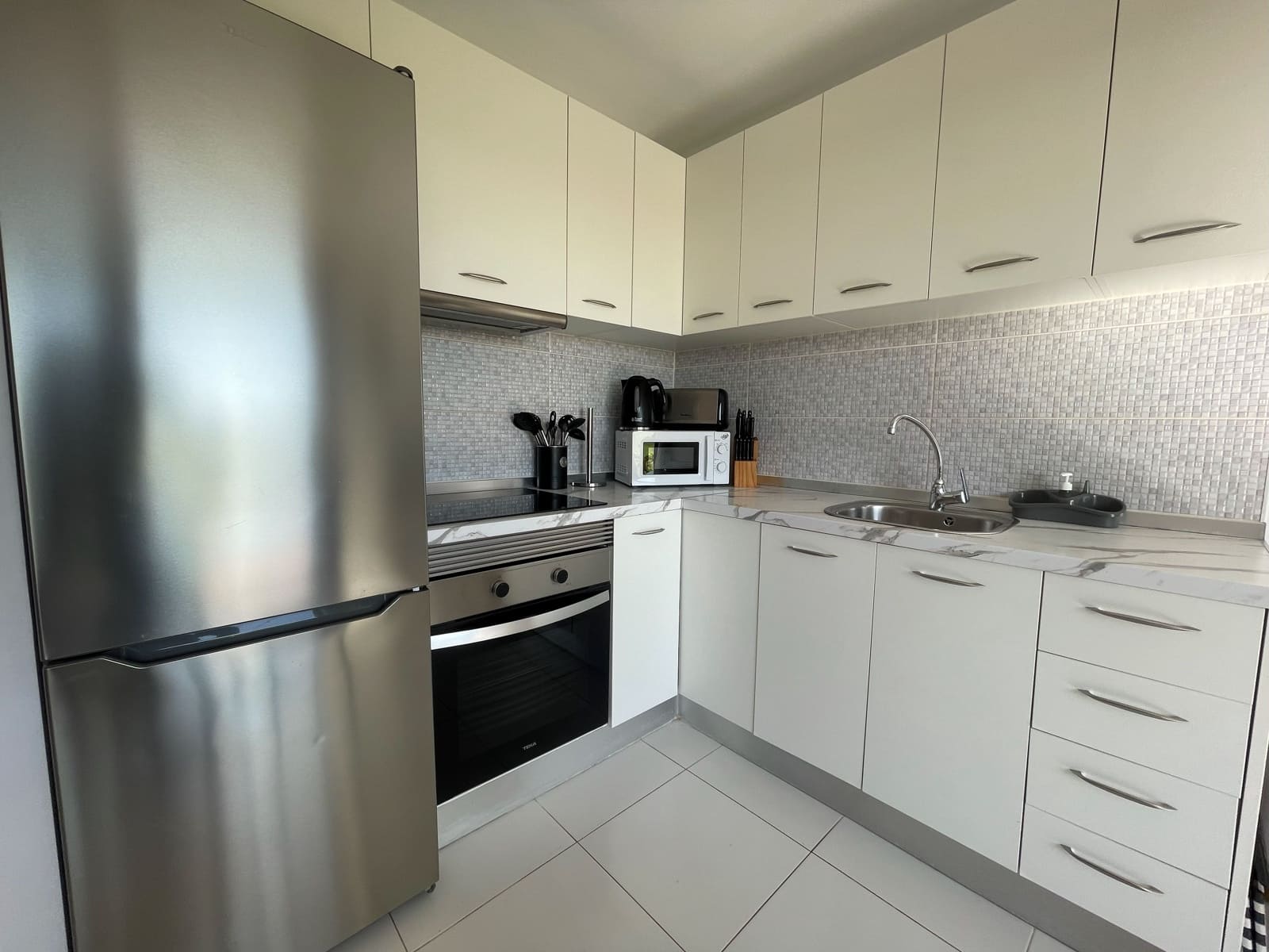 1 makuuhuone Huoneisto myytävänä paikassa San Miguel de Abona mukana uima-altaan - 240 000 € (Ref: 9566508)