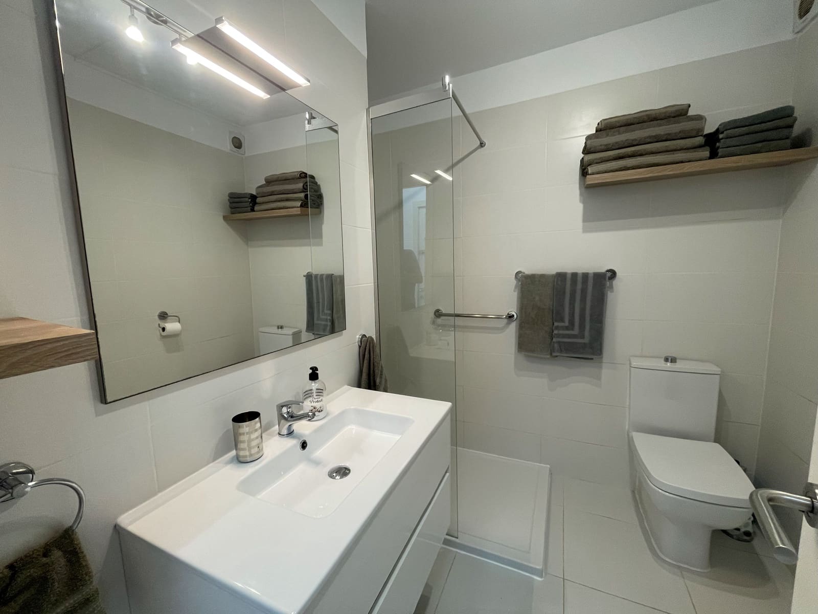 1 makuuhuone Huoneisto myytävänä paikassa San Miguel de Abona mukana uima-altaan - 240 000 € (Ref: 9566508)