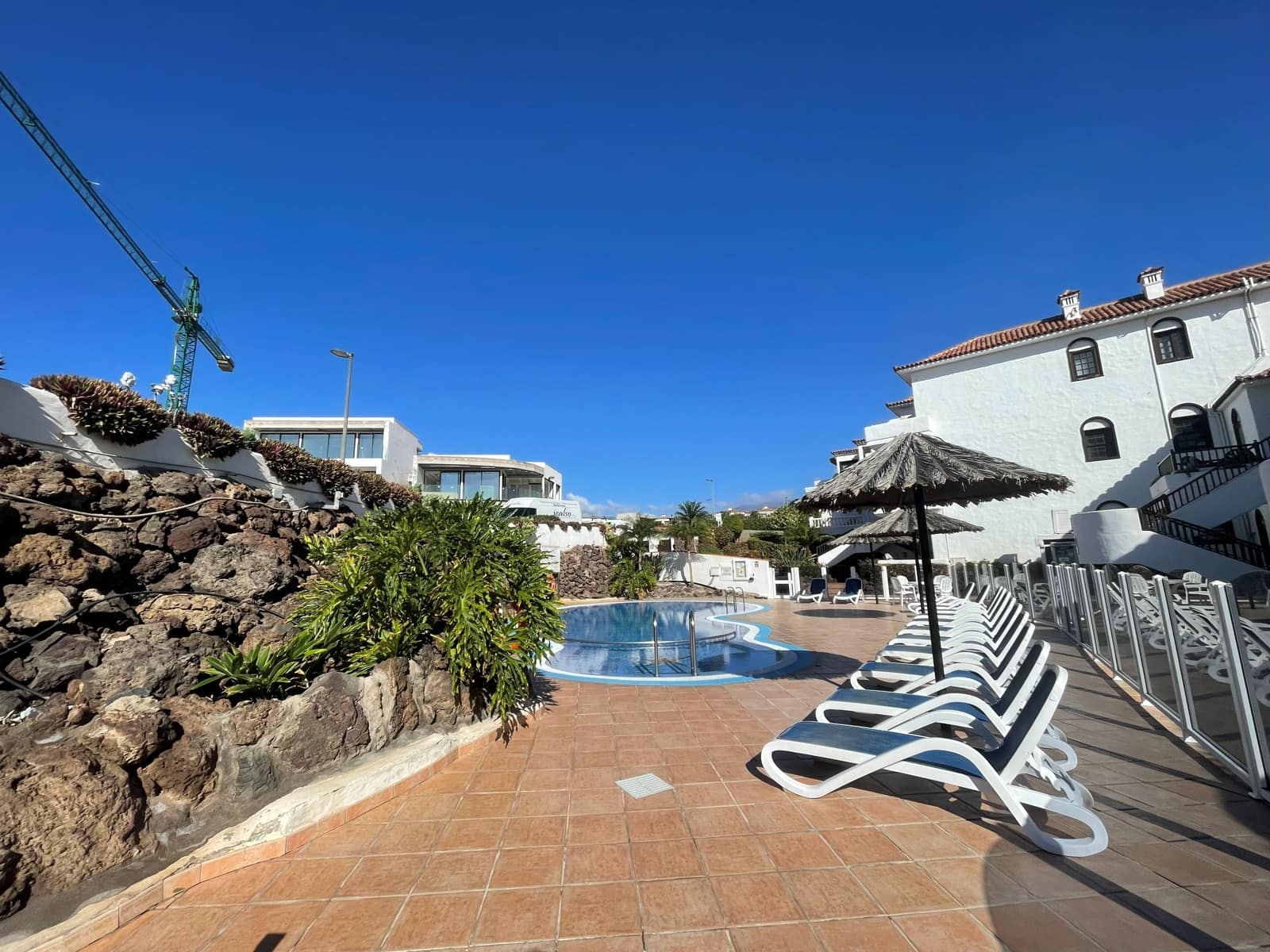 1 makuuhuone Huoneisto myytävänä paikassa San Miguel de Abona mukana uima-altaan - 240 000 € (Ref: 9566508)