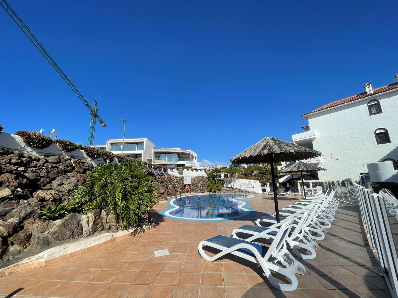 1 makuuhuone Huoneisto myytävänä paikassa San Miguel de Abona mukana uima-altaan - 240 000 € (Ref: 9566508)