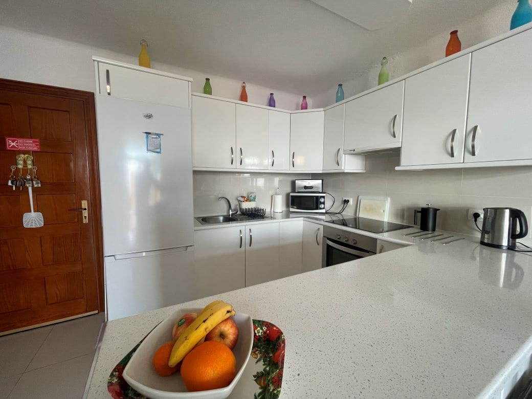 1 quarto Apartamento para venda em San Miguel de Abona com piscina - 240 000 € (Ref: 9566526)