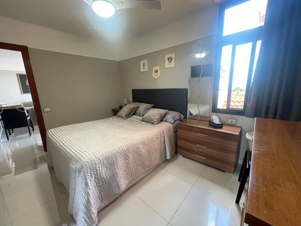 1 quarto Apartamento para venda em San Miguel de Abona com piscina - 240 000 € (Ref: 9566526)
