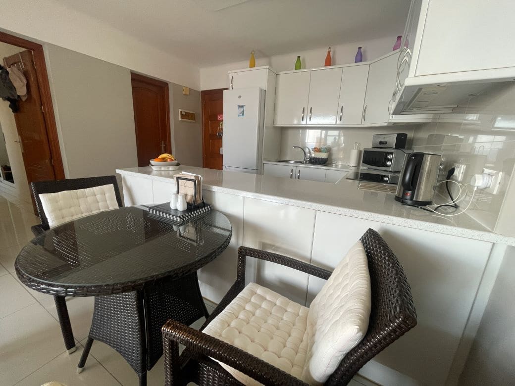 1 quarto Apartamento para venda em San Miguel de Abona com piscina - 240 000 € (Ref: 9566526)