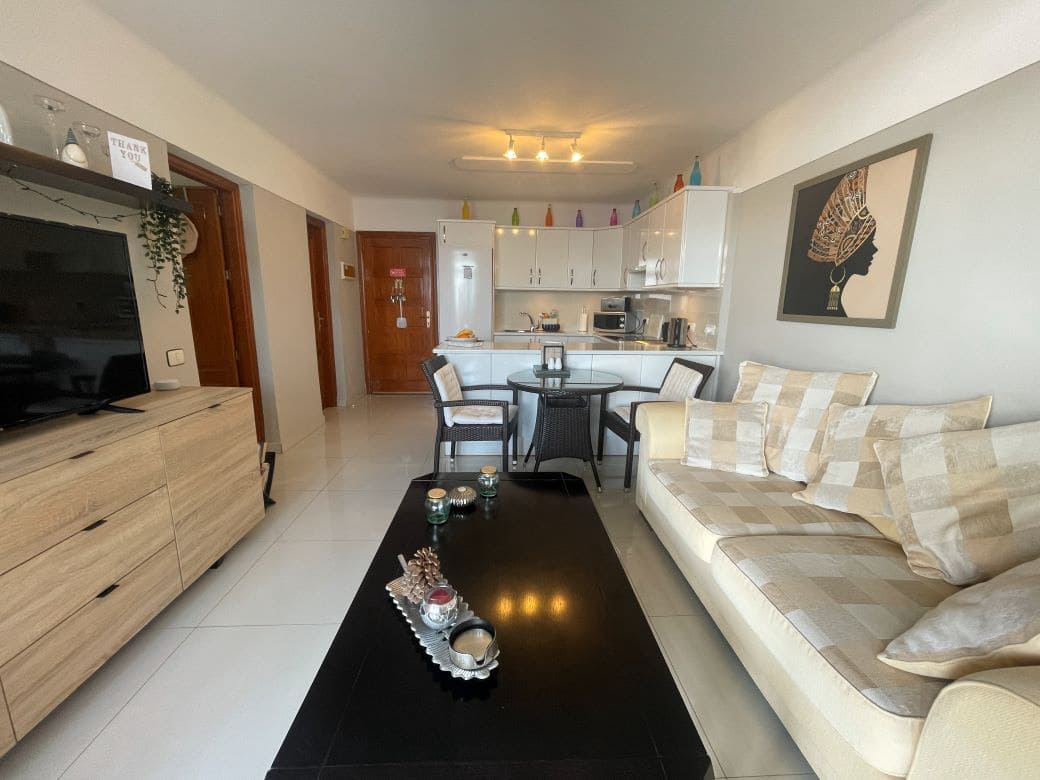 1 quarto Apartamento para venda em San Miguel de Abona com piscina - 240 000 € (Ref: 9566526)