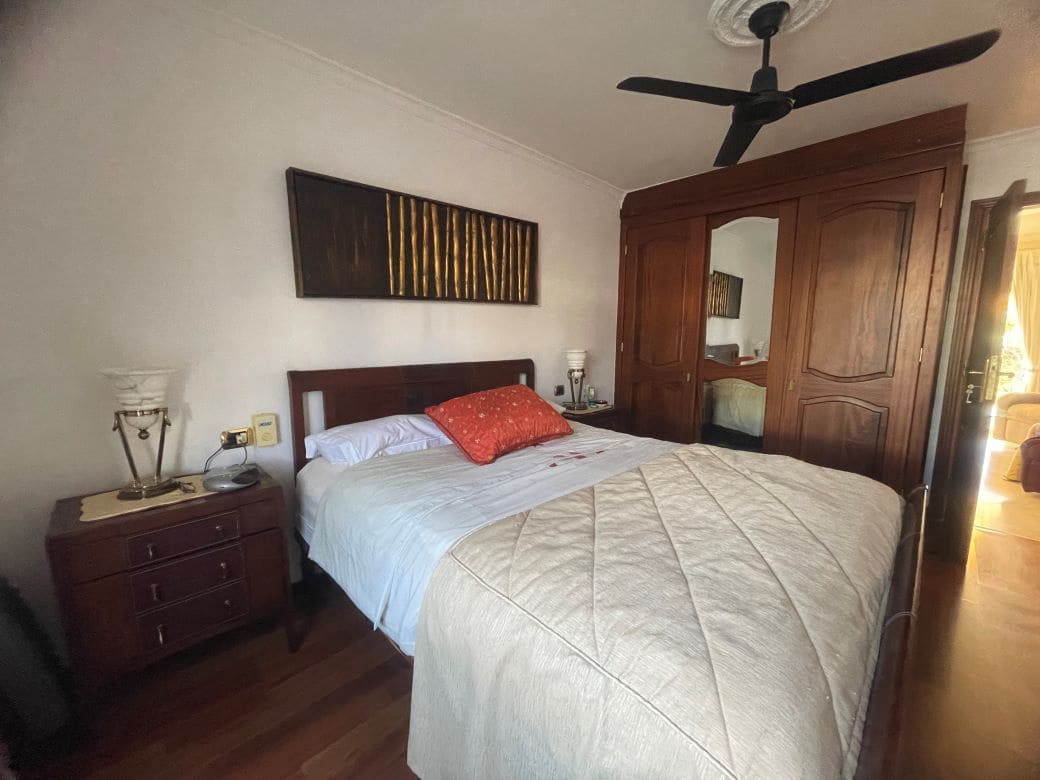 2 sypialnia Bungalow na sprzedaż w San Miguel de Abona z basenem garażem - 360 000 € (Ref: 9569391)