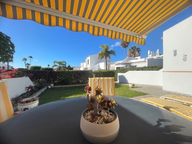 2 sypialnia Bungalow na sprzedaż w San Miguel de Abona z basenem garażem - 360 000 € (Ref: 9569391)