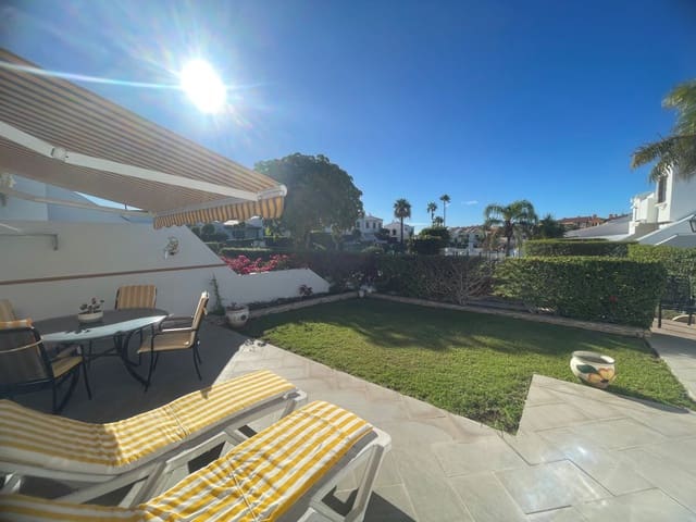 2 sypialnia Bungalow na sprzedaż w San Miguel de Abona z basenem garażem - 360 000 € (Ref: 9569391)