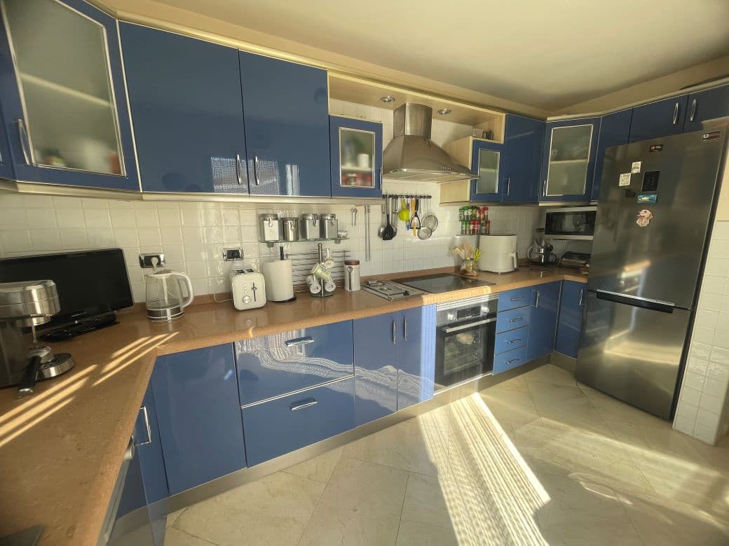 2 sypialnia Bungalow na sprzedaż w San Miguel de Abona z basenem garażem - 360 000 € (Ref: 9569391)