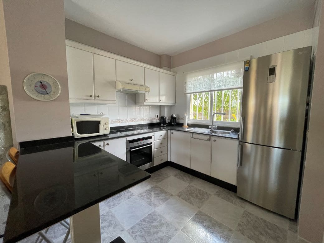 2 soveværelse Lejlighed til salg i San Miguel de Abona med swimmingpool - € 370.000 (Ref: 9569417)