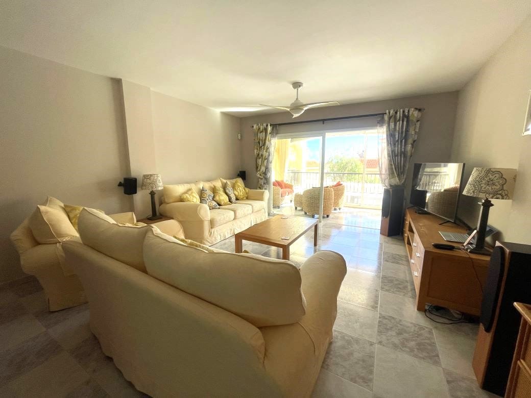 2 soveværelse Lejlighed til salg i San Miguel de Abona med swimmingpool - € 370.000 (Ref: 9569417)