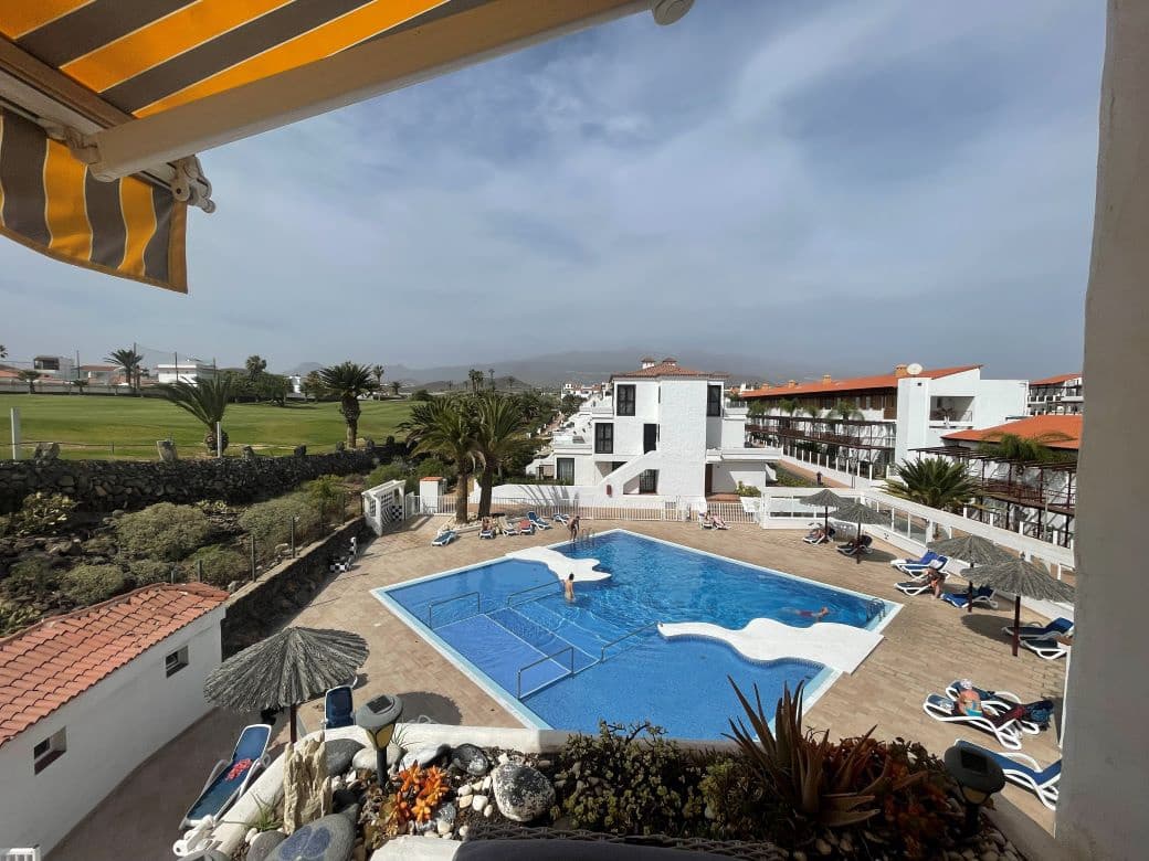 2 soverom Leilighet til salgs i Amarilla Golf med svømmebasseng - € 315 000 (Ref: 9631778)