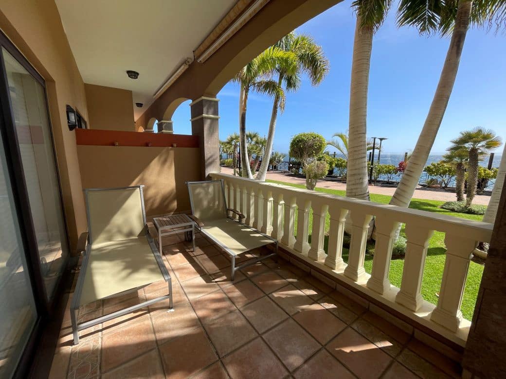 Apartamento de 2 habitaciones en Golf del Sur en venta con piscina garaje - 665.000 € (Ref: 9665353)