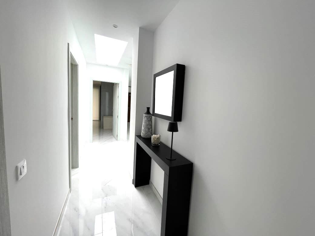 3 sovrum Villa till salu i Costa Adeje med pool garage - 1 795 000 € (Ref: 9748265)