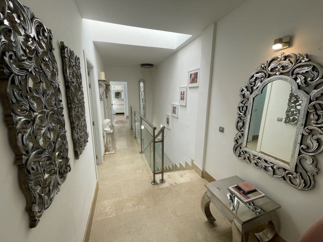 2 bedroom Terraced Villa for sale in San Miguel de Abona with pool - € 559,000 (Ref: 9769052)