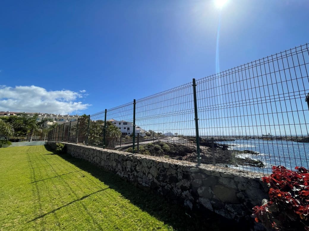 2 bedroom Terraced Villa for sale in San Miguel de Abona with pool - € 559,000 (Ref: 9769052)