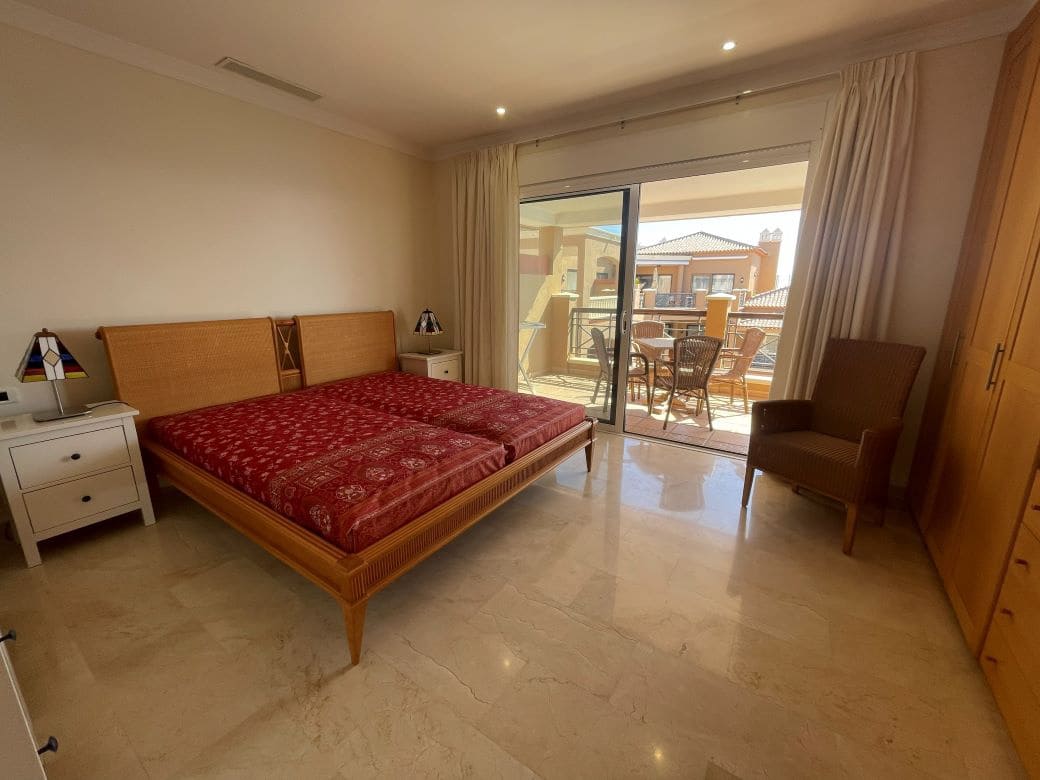 2 quarto Apartamento para venda em San Miguel de Abona com piscina garagem - 735 000 € (Ref: 9814661)