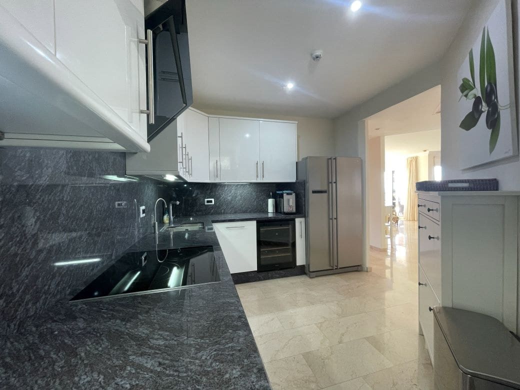 2 quarto Apartamento para venda em San Miguel de Abona com piscina garagem - 735 000 € (Ref: 9814661)