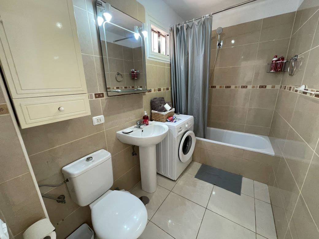 Apartamento en Adeje en venta con piscina - 279.000 € (Ref: 9814663)