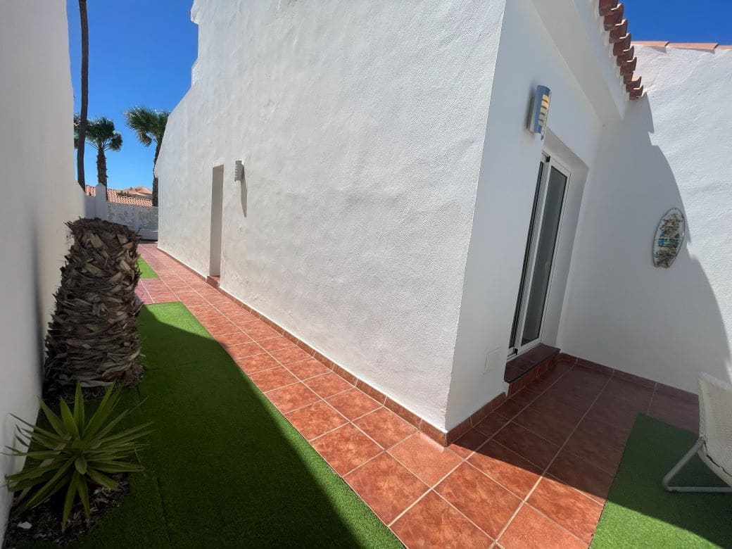 3 soverom Villa til salgs i San Miguel de Abona med svømmebasseng - € 425 000 (Ref: 9866124)