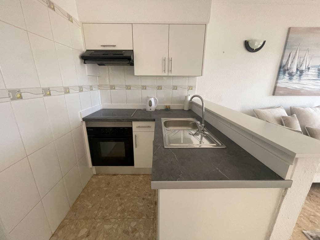 1 bedroom Apartment for sale in San Miguel de Abona with pool - € 210,000 (Ref: 9885208)