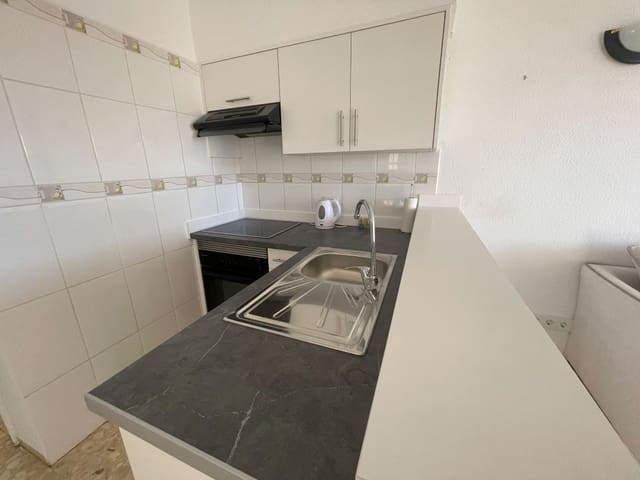 1 slaapkamer Appartement te koop in San Miguel de Abona met zwembad - € 210.000 (Ref: 9885208)