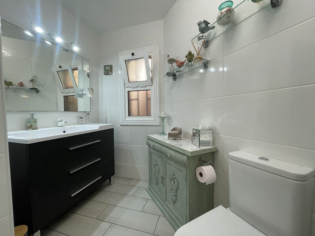 Apartamento de 1 habitación en San Miguel de Abona en venta con piscina - 225.000 € (Ref: 9914763)
