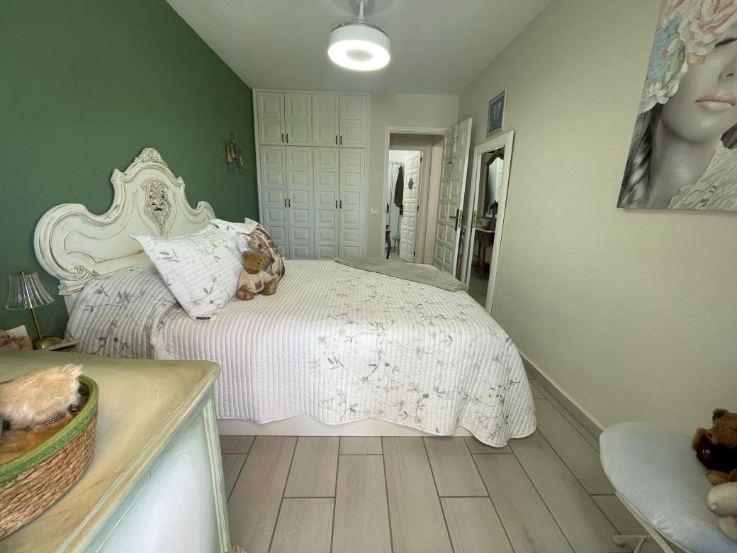 Apartamento de 1 habitación en San Miguel de Abona en venta con piscina - 225.000 € (Ref: 9914763)