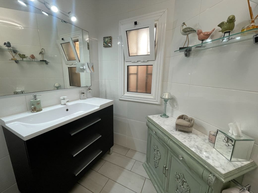 Apartamento de 1 habitación en San Miguel de Abona en venta con piscina - 225.000 € (Ref: 9914763)