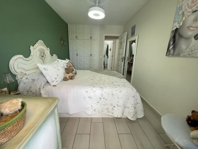 Apartamento de 1 habitación en San Miguel de Abona en venta con piscina - 225.000 € (Ref: 9914763)
