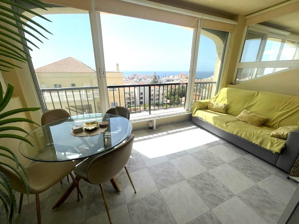 1 bedroom Apartment for sale in San Miguel de Abona with pool - € 250,000 (Ref: 9956297)
