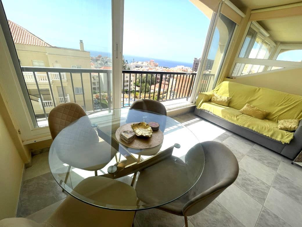 1 bedroom Apartment for sale in San Miguel de Abona with pool - € 250,000 (Ref: 9956297)